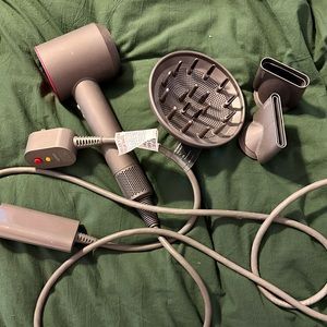 Dyson Supersonic Hairdryer